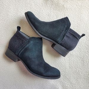 Toms Deia Black Ankle Booties